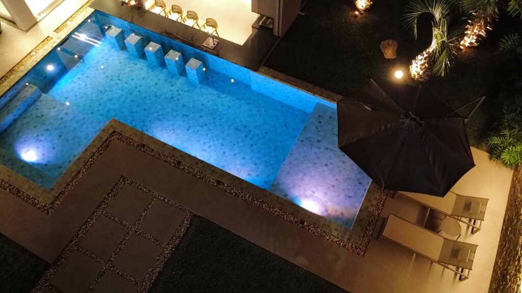 Piscina T. Schlo